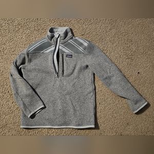 Boys grey Patagonia pullover no rips stains or tears one of my favorites